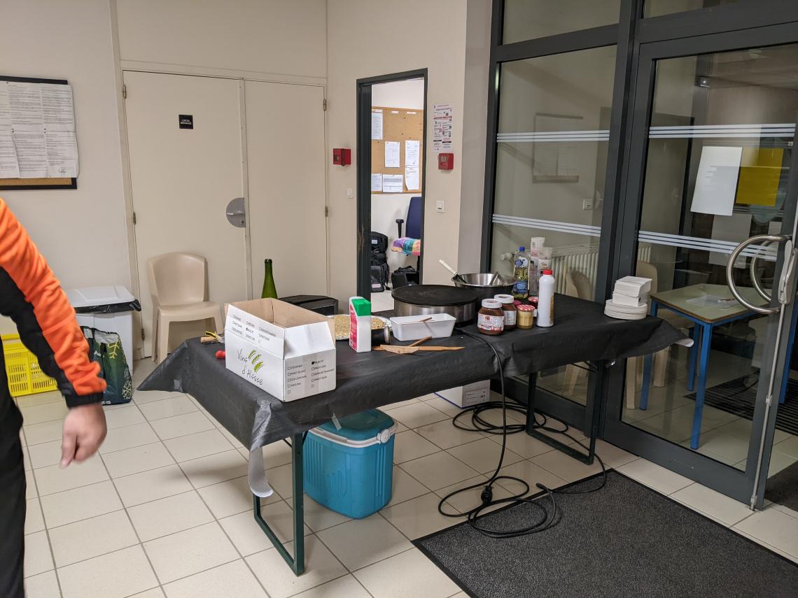 PXL_20211203_183600425