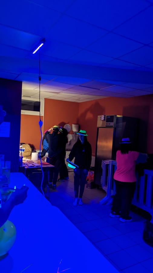 PXL_20221202_192252603