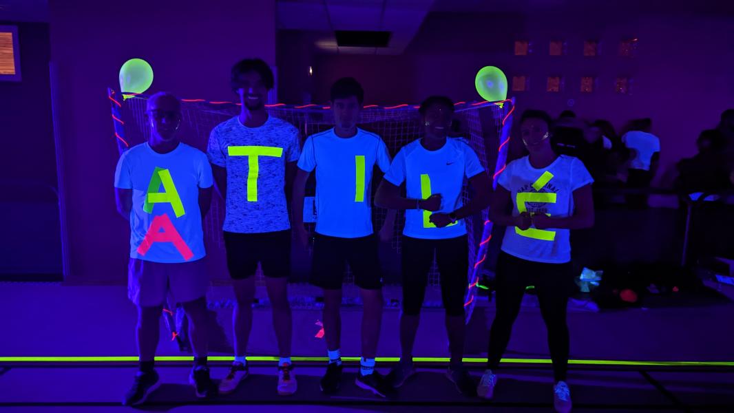 PXL_20221202_205948400