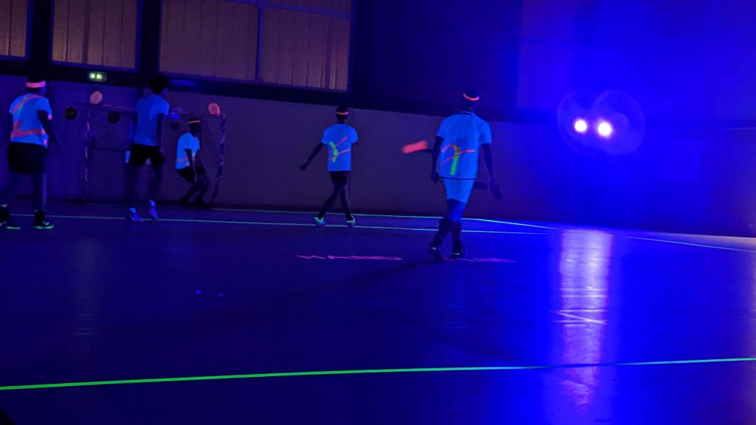 PXL_20221202_211347179