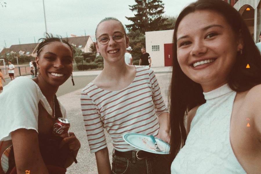 Picsart_23-06-17_02-06-14-431